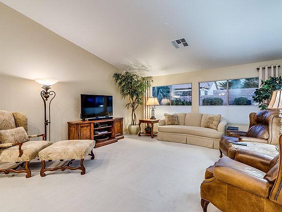 5th image of 838 N Turquoise Vista Dr
