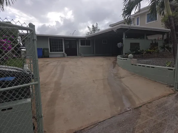 94-366 Kipou St, Waipahu, HI 96797