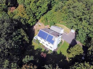 135 Hope Rd, Great Meadows, NJ 07838