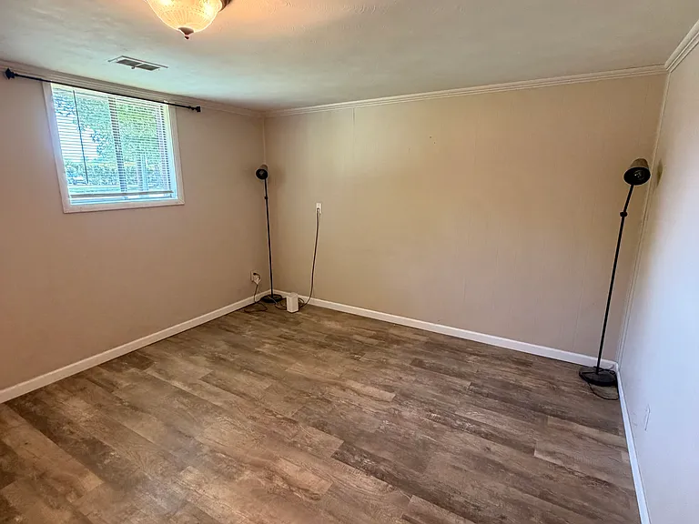 1622 Beechwood Dr — Photo 15