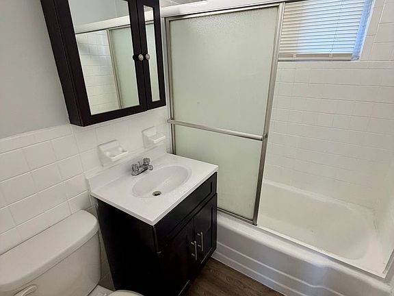 3rd image of 91 Hamilton Ave #367D4478F