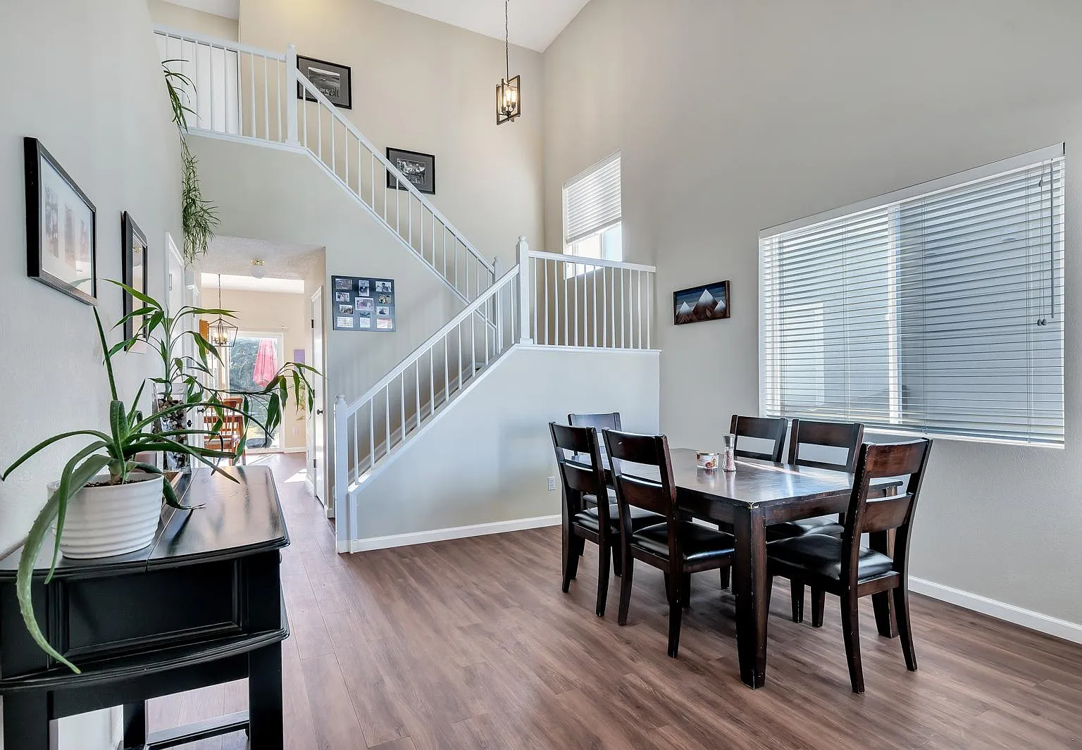 10307 Tracewood Dr — Photo 3