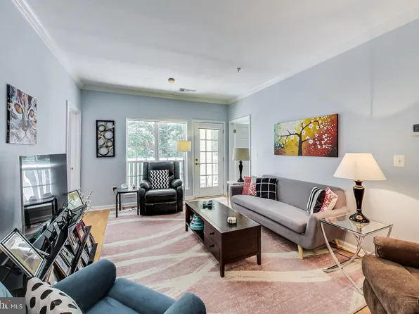 4560 Strutfield Ln APT 1314, Alexandria, VA 22311