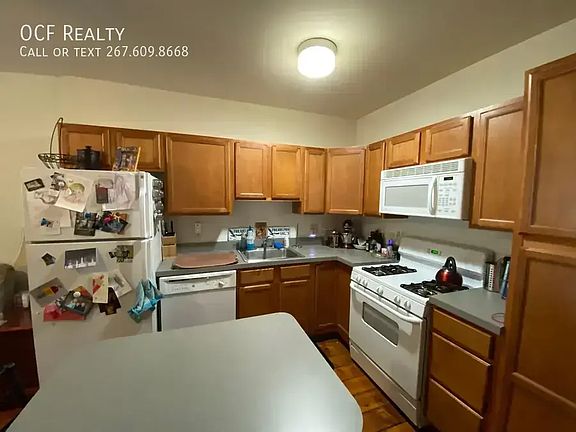 2nd image of 1713 Christian St #1