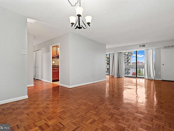 5th image of 5300 Holmes Run Pkwy APT 1102