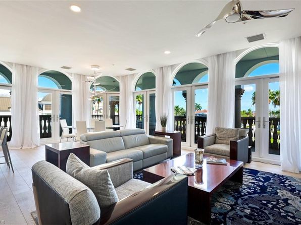 900 5th Ave S APT 303