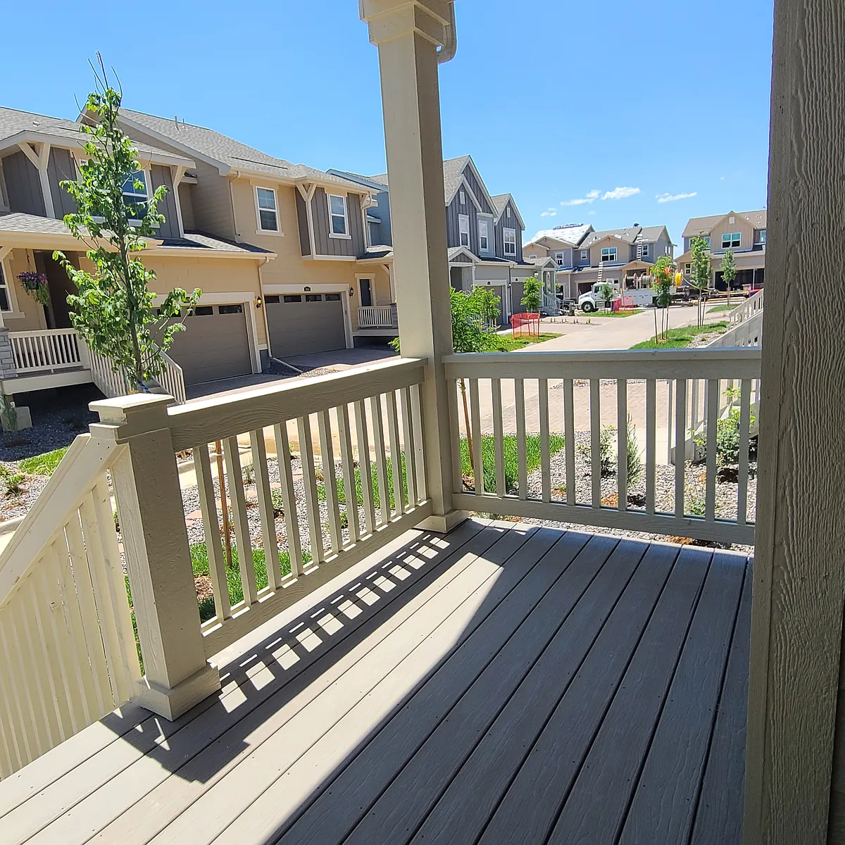 Building Photo - 669 Lillibrook Pl