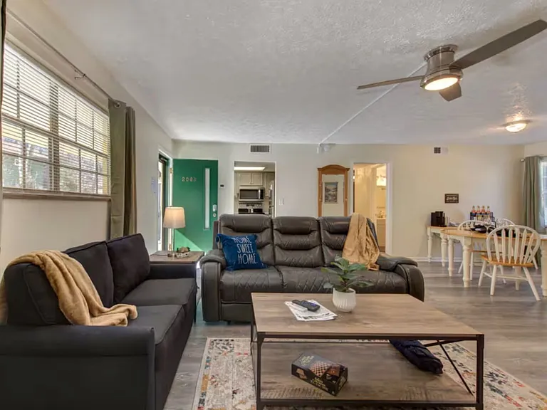 260 Roaring Fork Rd #208B — Photo 6