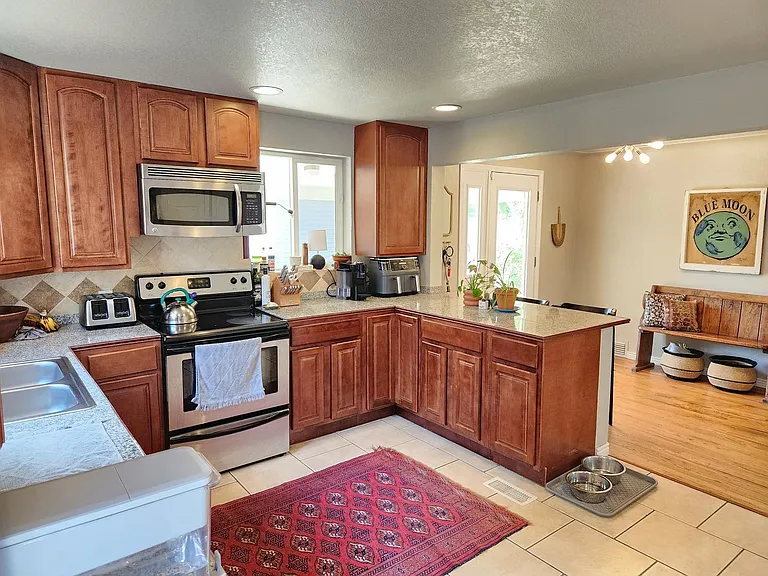 5520 E Thrill Pl — Photo 7