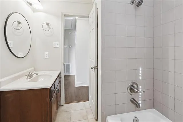 6870 Argonne Blvd — Photo 16