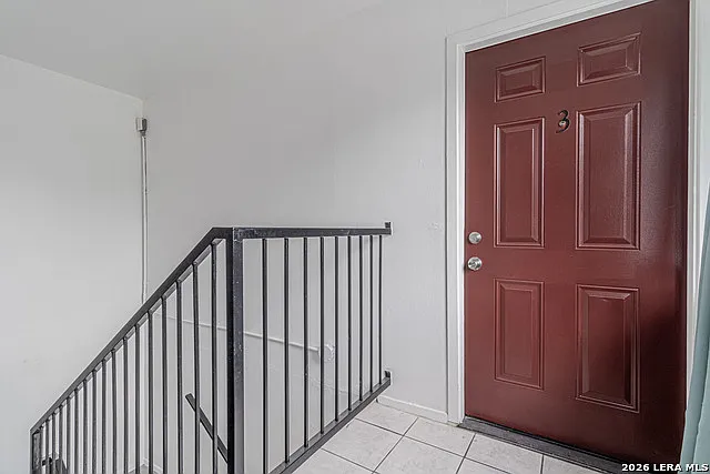 2 bed, 2.0 bath, 1000 sqft, $1,250 — Photo 3