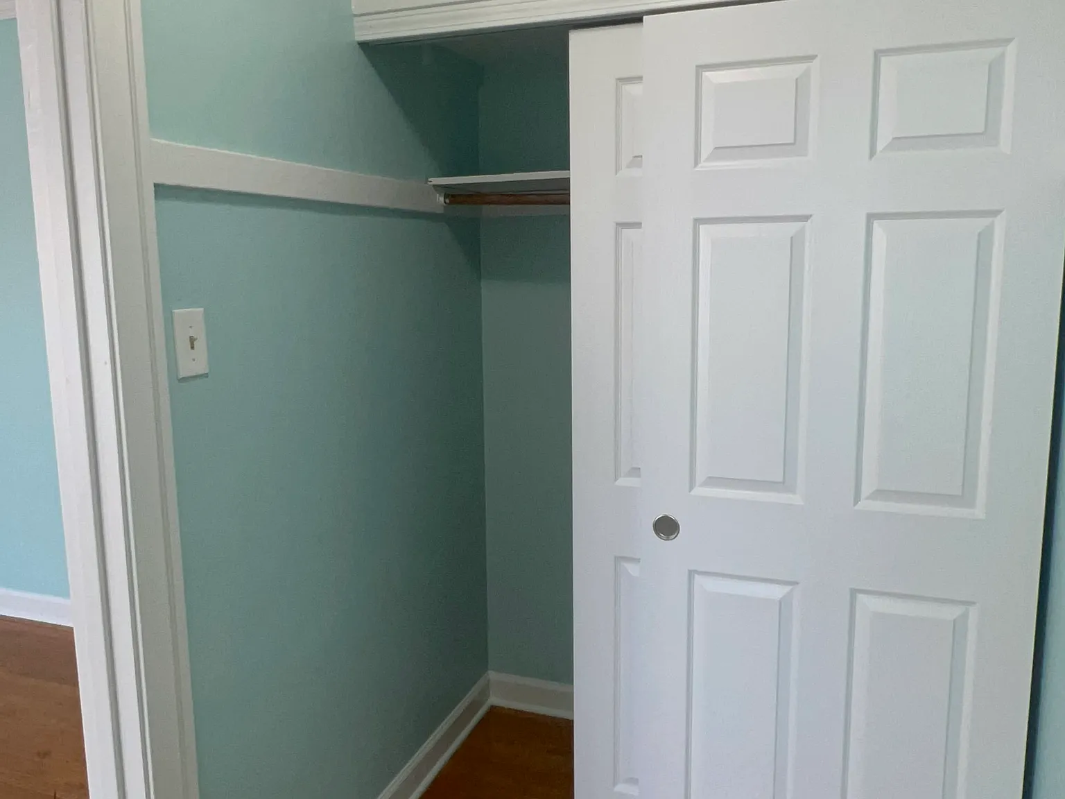 Studio, 411 sqft, $875 — Photo 3