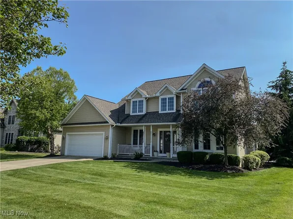 5900 Trystin Tree Dr, Medina, OH 44256