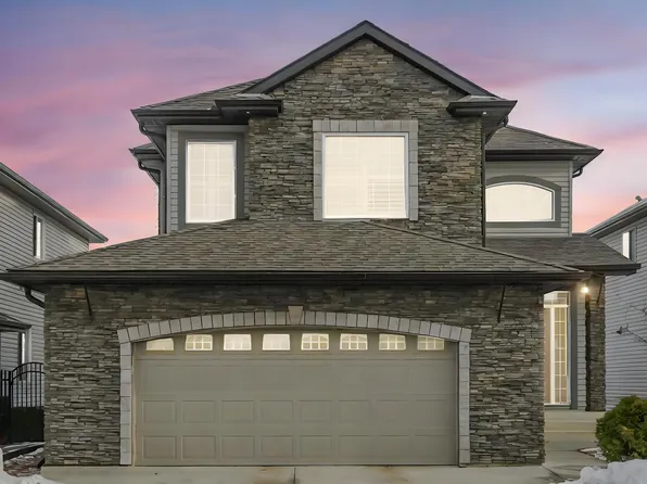 70 Summercourt Rd, Strathcona County, AB T8H 2V9