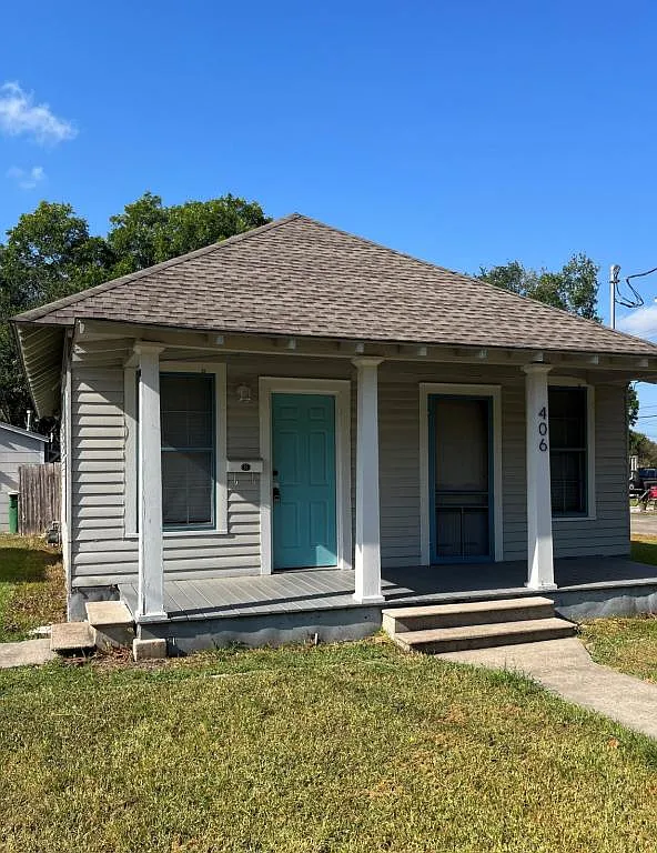 406 E Forrest St — Photo 1