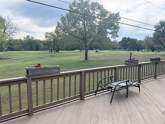 2nd image of 2604 Country Club Cir