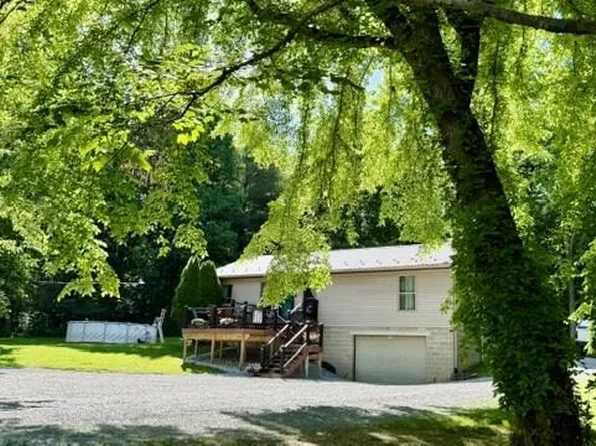 2714 Pattonsville Rd, Jackson, OH 45640