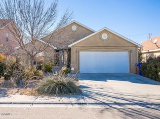 1389 Mogollon Rd, Las Cruces, NM 88007