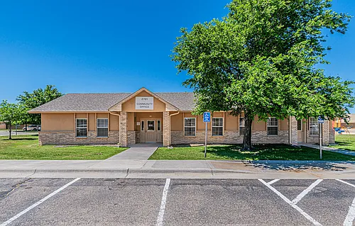 Cathy's Pointe Apartments Photo 1