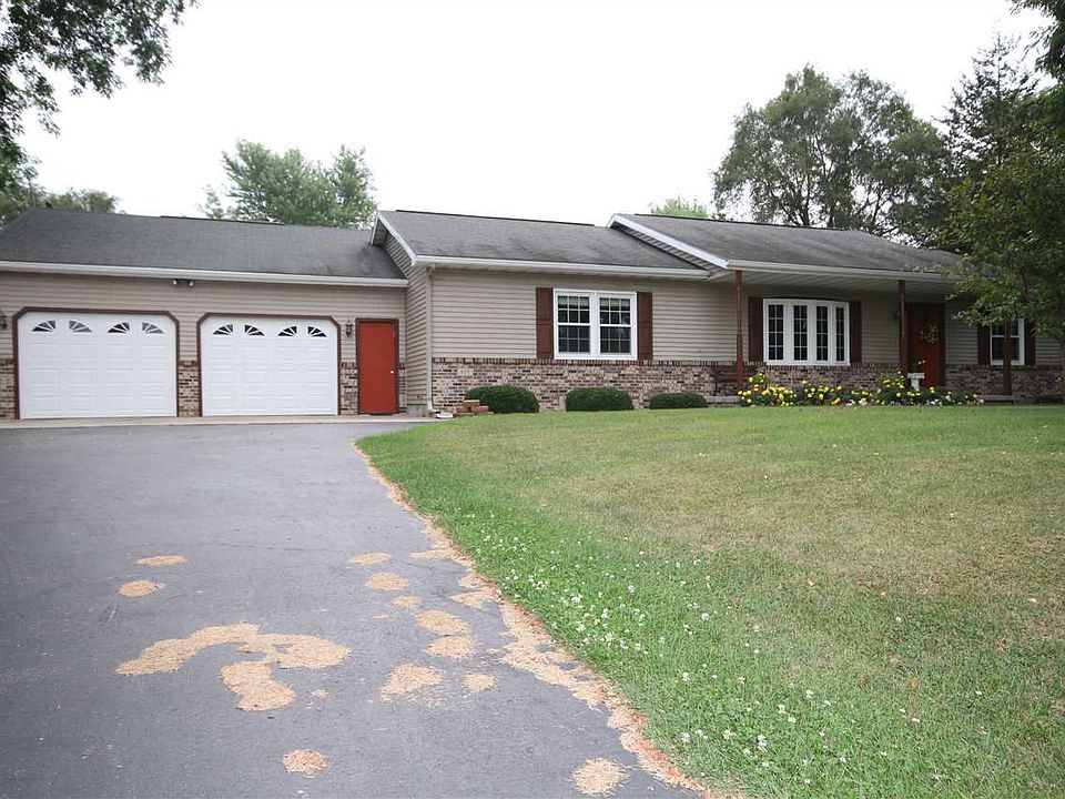 1st image of 115 Claremont Cir