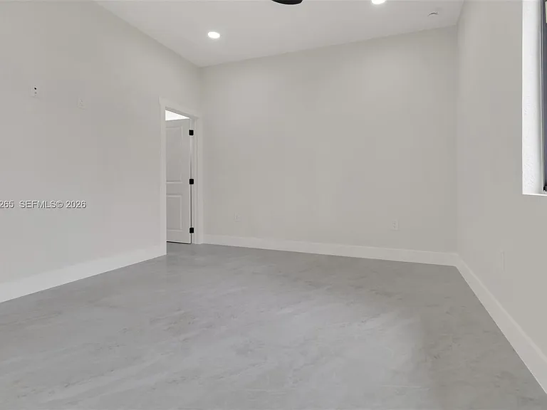4501 15th St SW #4501 — Photo 11