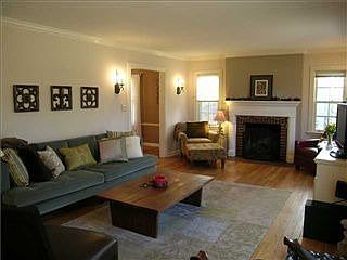 2nd image of 5768 N New Jersey St