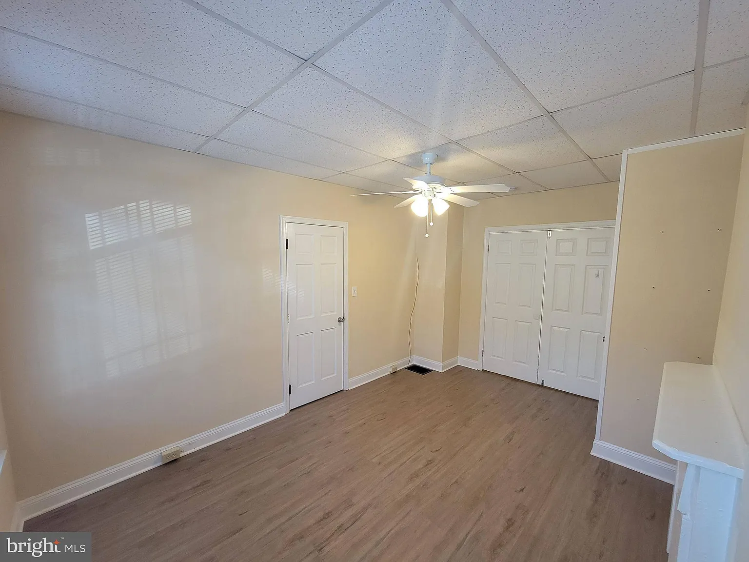 6 bed, 2150 sqft, $4,500 — Photo 3
