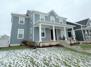 11752 S Willow Walk Dr, South Jordan, UT 84009