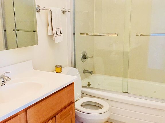 2nd image of 7440 Rainbow Dr APT 4