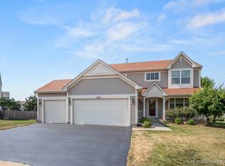 2912 Dale Ct, Montgomery, IL 60538