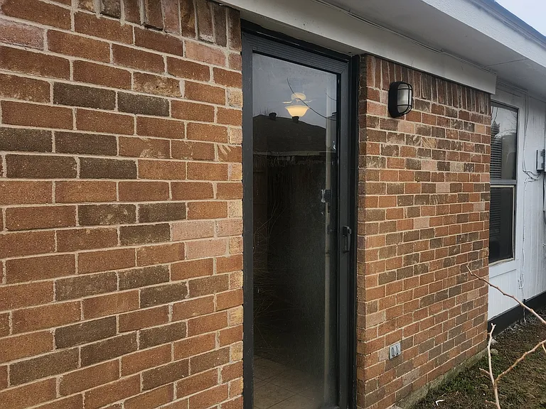 3712 Hulen Park Cir — Photo 23
