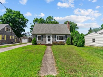 40 River Rd, Lincoln, RI, 02865