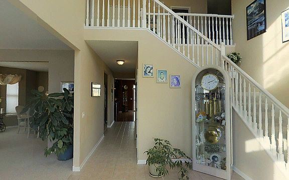 4th image of 112 W Arden Ln