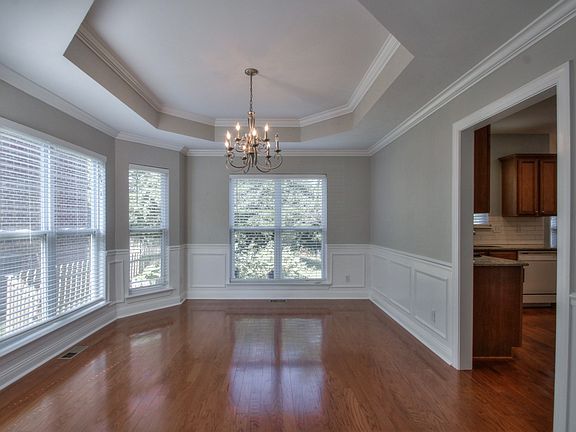 4th image of 6229 Rivervalley Dr