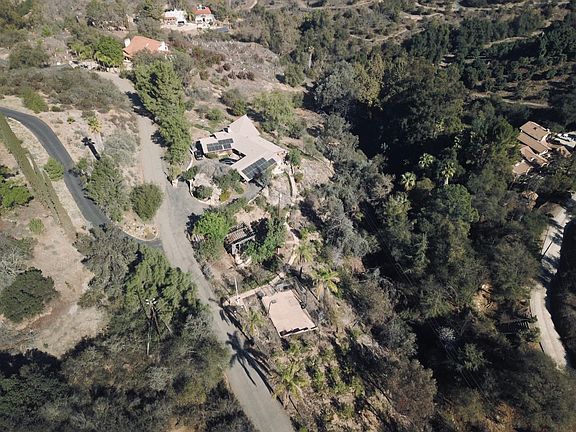 4th image of 32425 Vernie Vista Ln