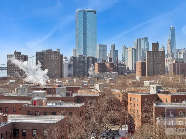 575 Grand Street image 15 of 23