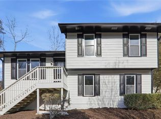 499 Strickland Ct, Lawrenceville, GA 30046