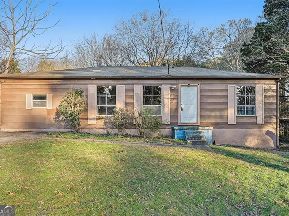 6406 Catalina Ct, Forest Park, GA 30297