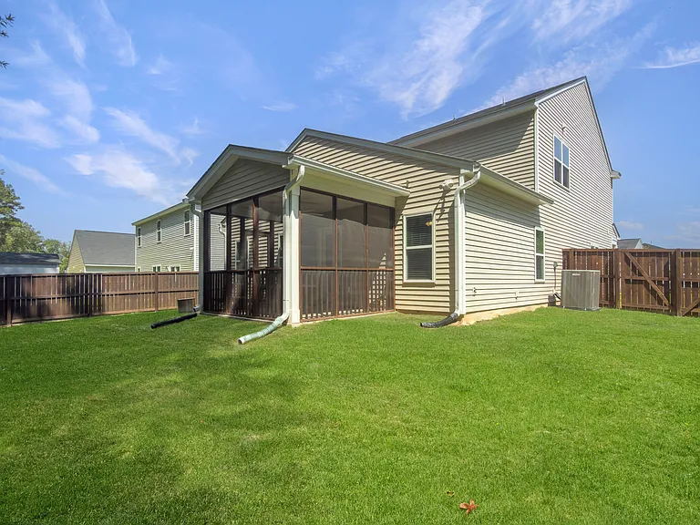 188 Hyrne Dr — Photo 37
