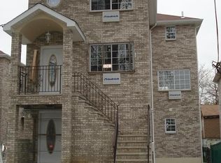3083 Wissman Ave, Bronx, NY 10465