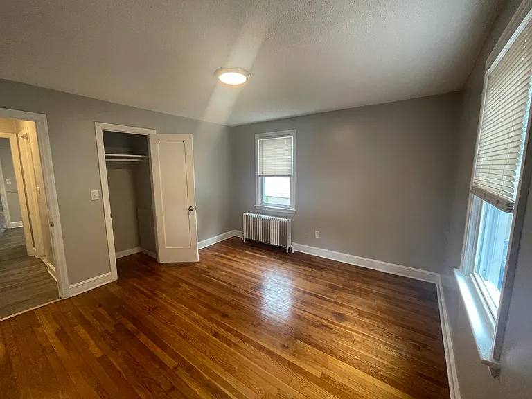 111 Sheldon Ter #1L — Photo 12