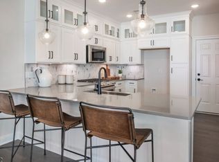 10 Sadie Cir UNIT #10101, Union, NJ 7083