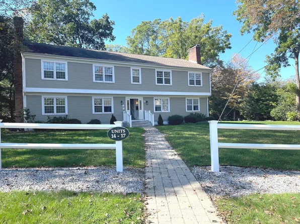 38 North Main Street APT 17, Essex, CT 06426