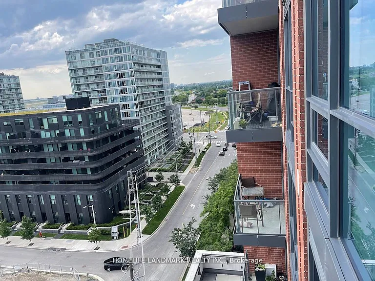 31 Tippett Rd #1025 — Photo 5