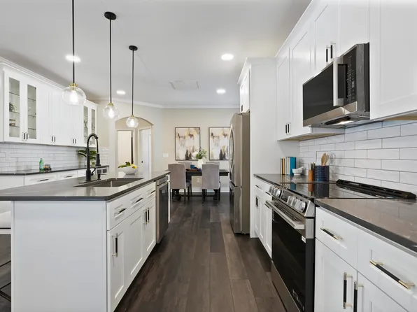 5029 Stonewood Pines Dr, Knightdale, NC 27545