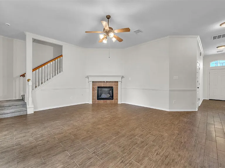 2614 Shady Acres Ct — Photo 5