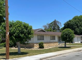 210 Cornell Ave, Coalinga, CA 93210