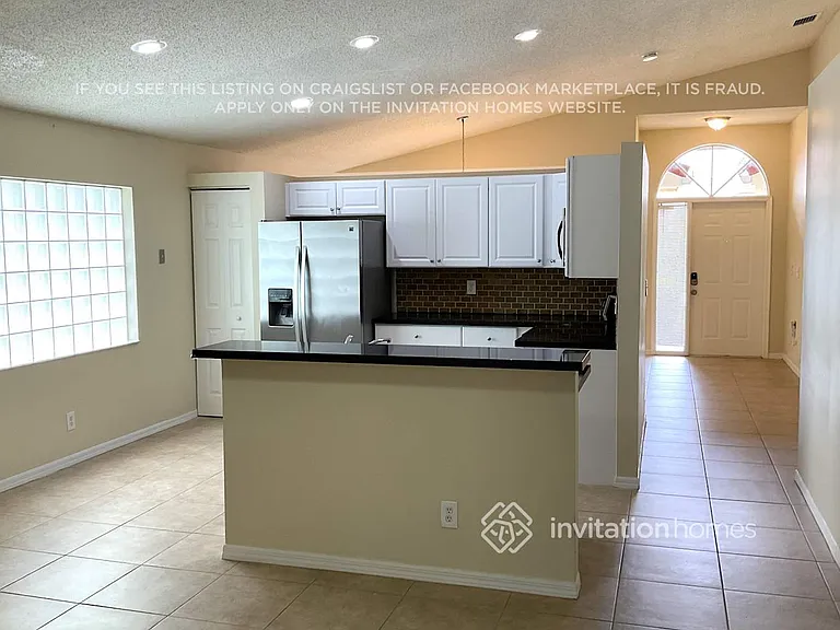 7661 Bristol Bay Ln — Photo 5