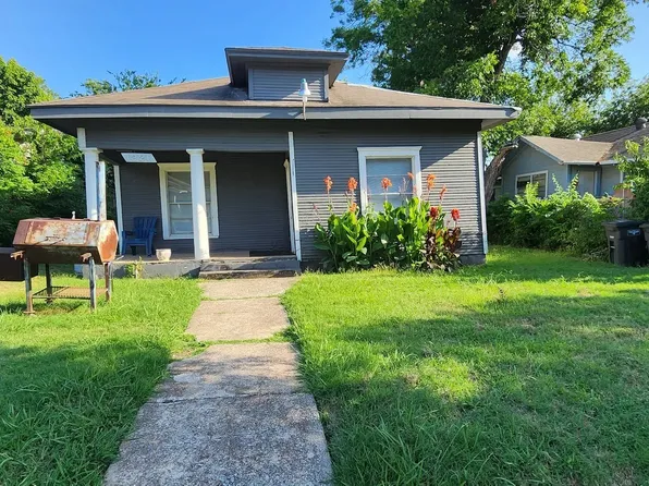 1320 Elmwood Ave, Fort Worth, TX 76104