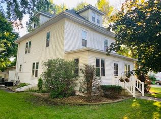 514 Stevens St, Jesup, IA 50648